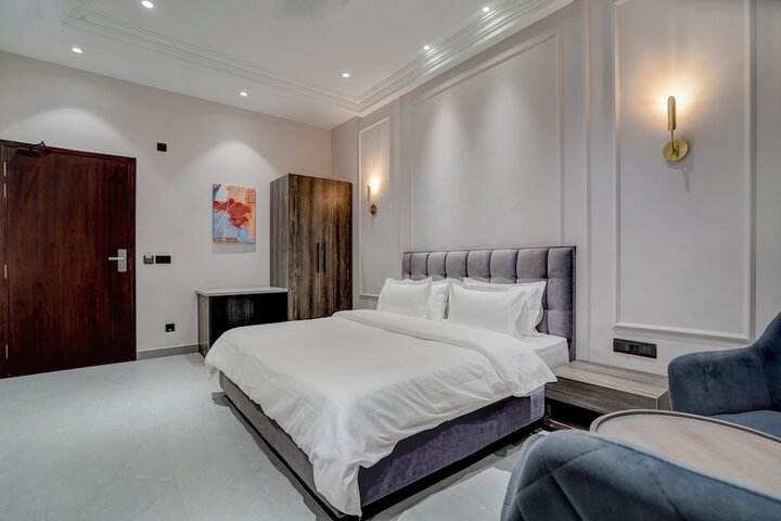 Room 20 of 66