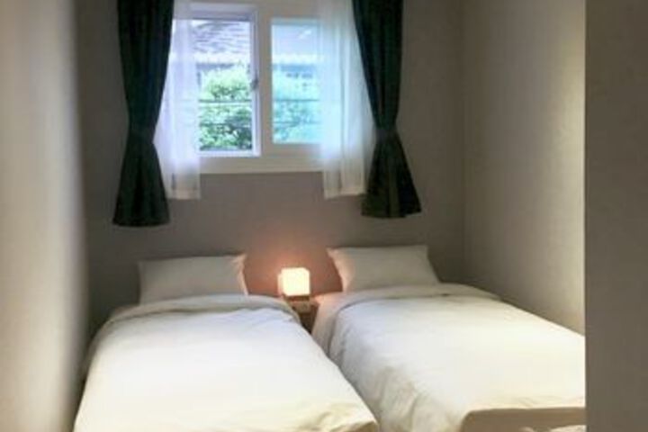 Room 18 of 39