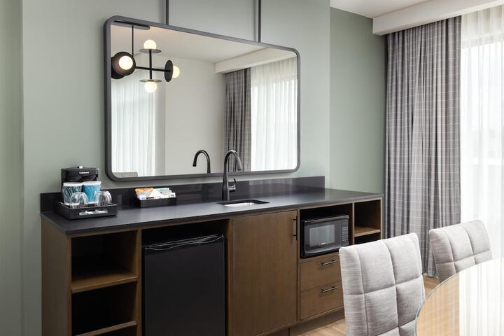 Minibar