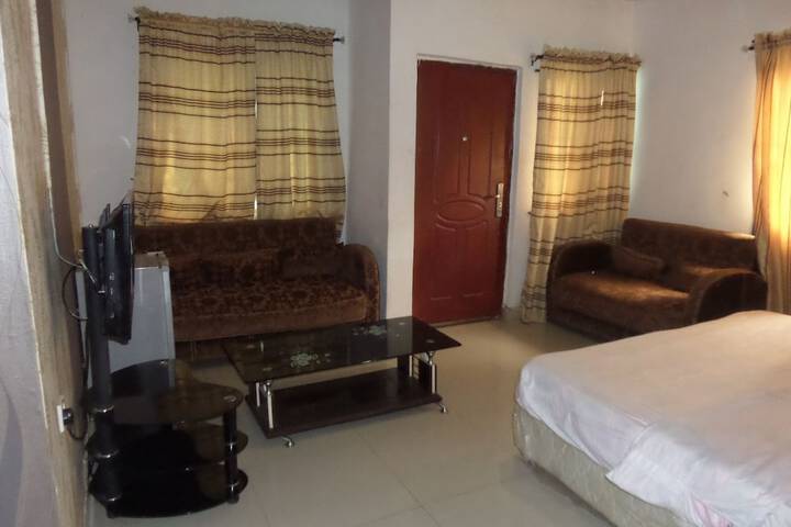 Room 12 of 19
