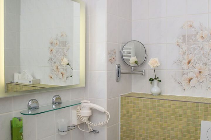 Room 20 of 53