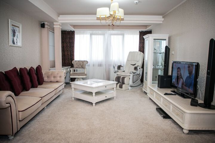 Room 35 of 68