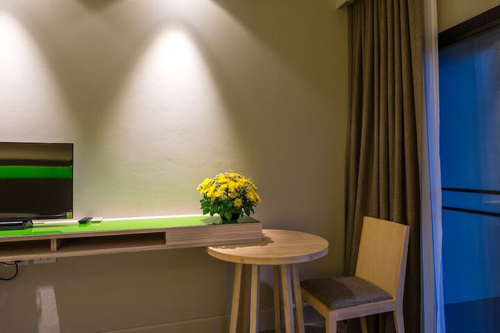 Room 27 of 156