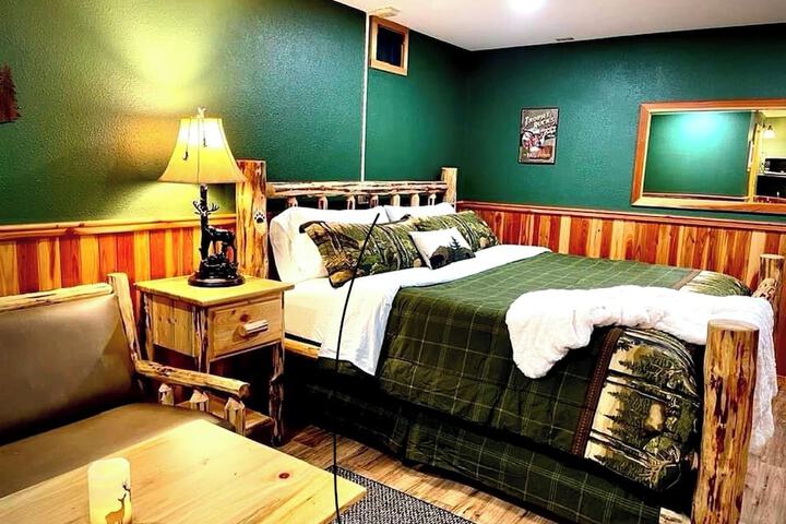 Room 2 of 21