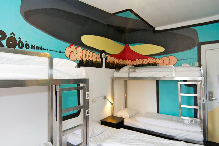 Room 30 of 91