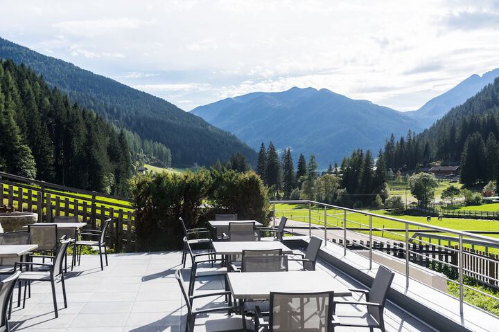 Terrace/Patio 74 of 80