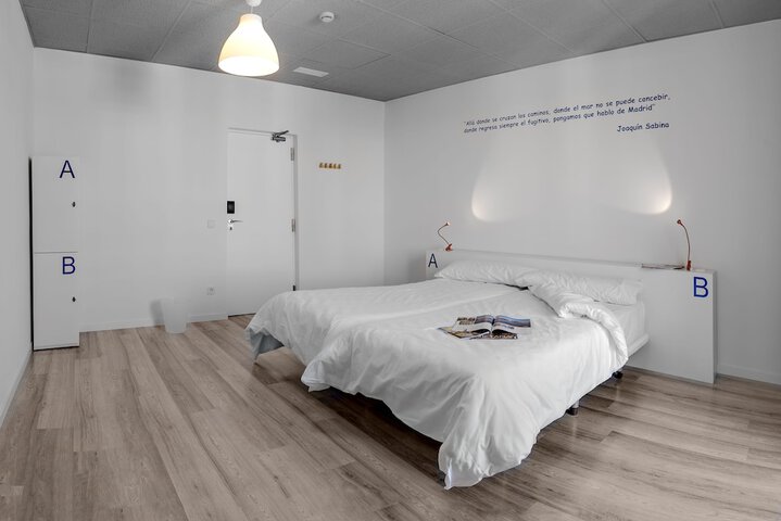 Room 7 of 113