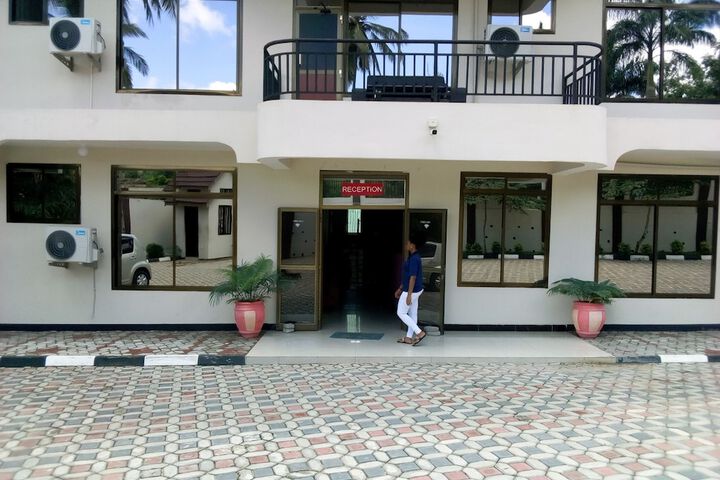 Hotel 27 of 30