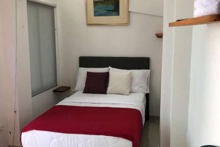 Room 2 of 35