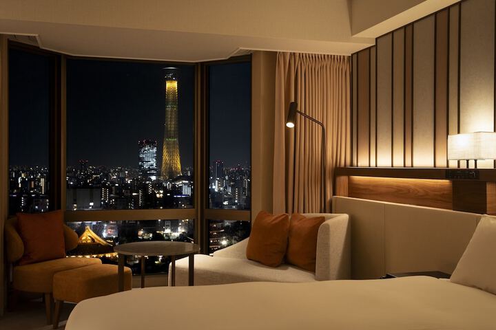 Room 52 of 155
