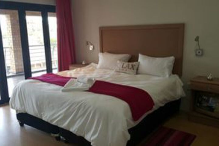 Room 8 of 22