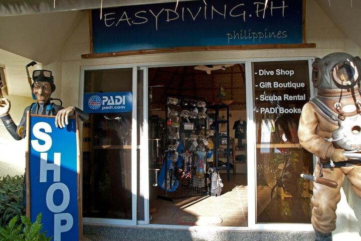 Gift Shop 23 of 46