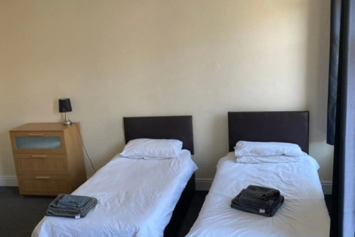 Room 2 of 11