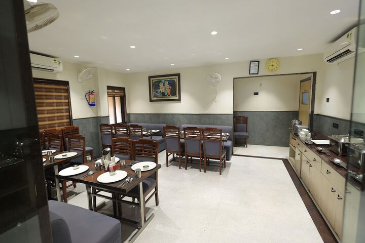 Dining 108 of 136