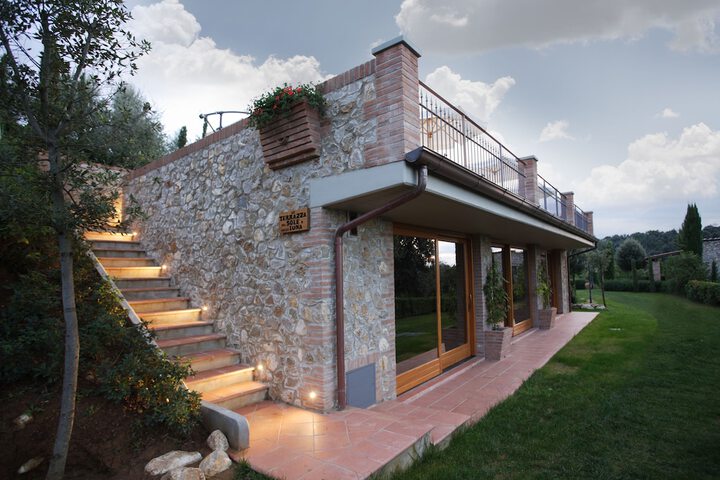 Terrace/Patio 76 of 82