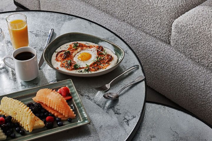 Breakfast meal