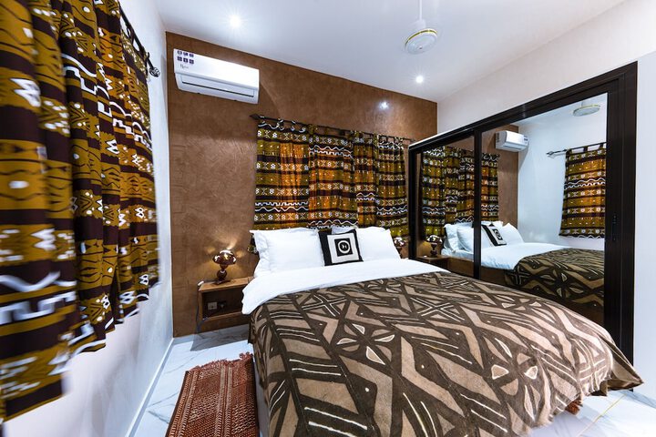 Room 34 of 59