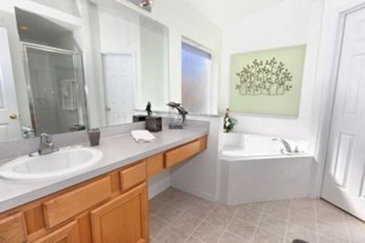 Room 2 of 20