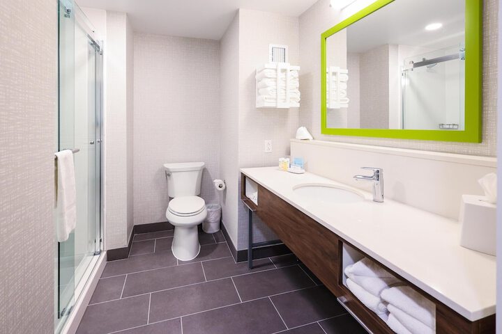 Bathroom shower