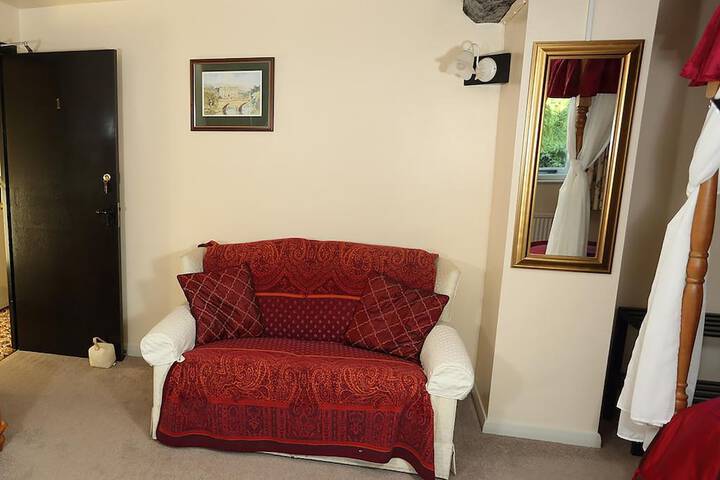 Room 16 of 45