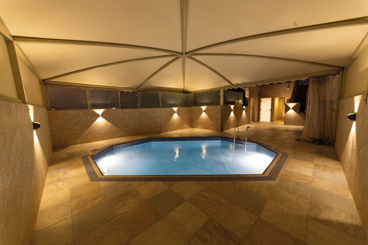 Pool 62 of 114