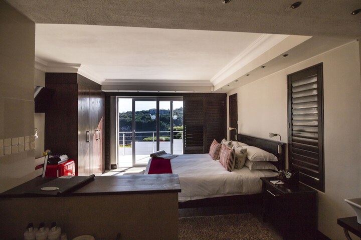 Room 22 of 147