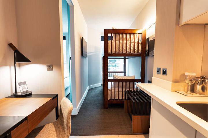 Room 7 of 56