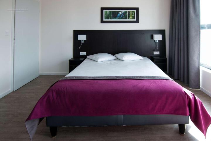 Room 26 of 35