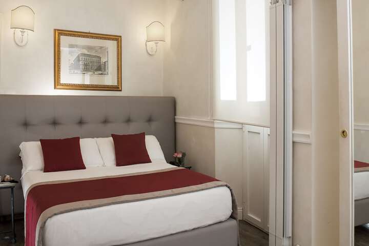 Room 50 of 94