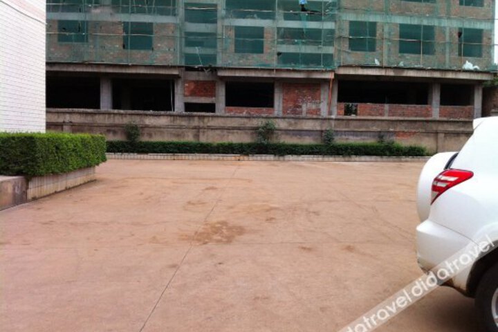 Youzheng Hotel