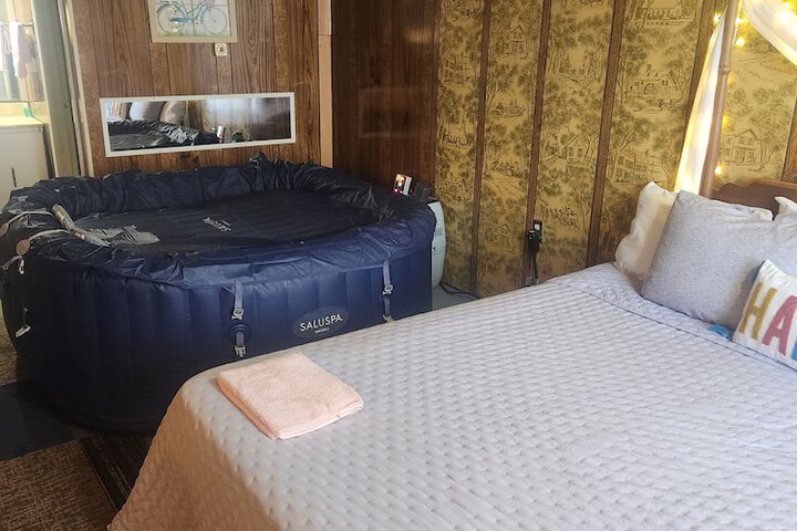 2 Double Beds (28 of 28)