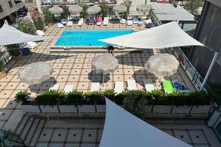 Hotel Costa Verde