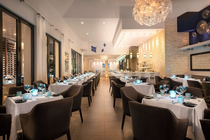 Dining 96 of 116
