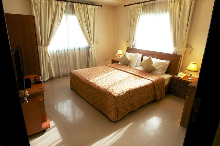 Room 7 of 45