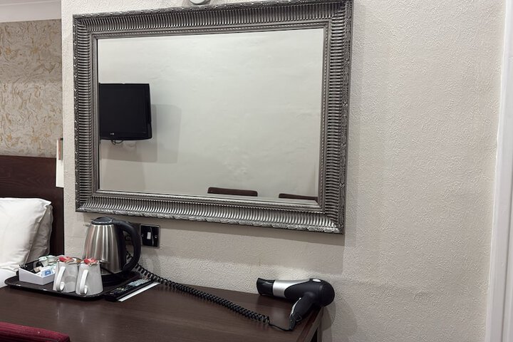 Room 26 of 64