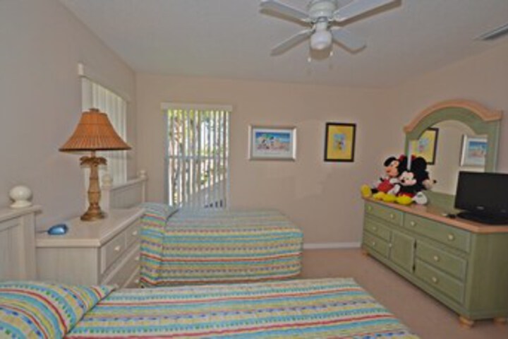 Room 14 of 60