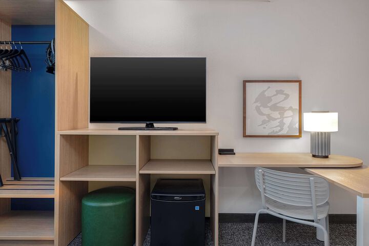 2 Double Beds (2 of 14)