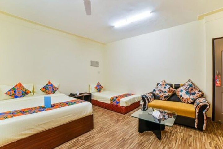 Room 3 of 31