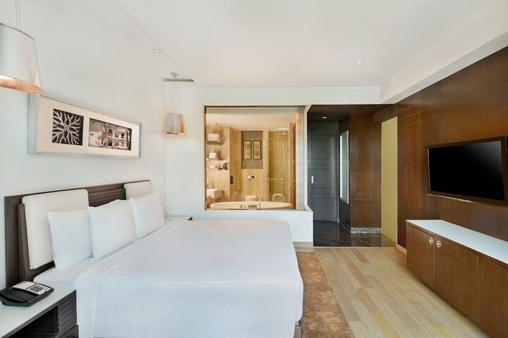 Room 11 of 145
