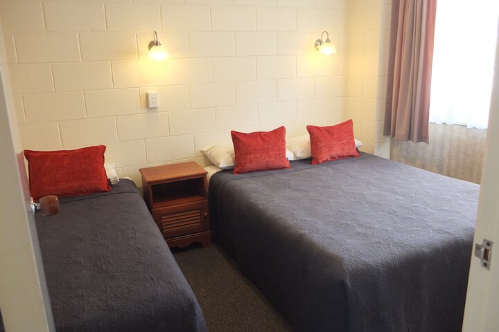 Room 11 of 41