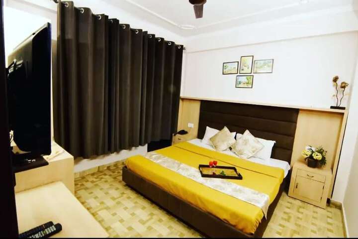 Room 7 of 21