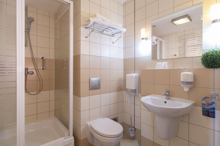 Clean Restrooms