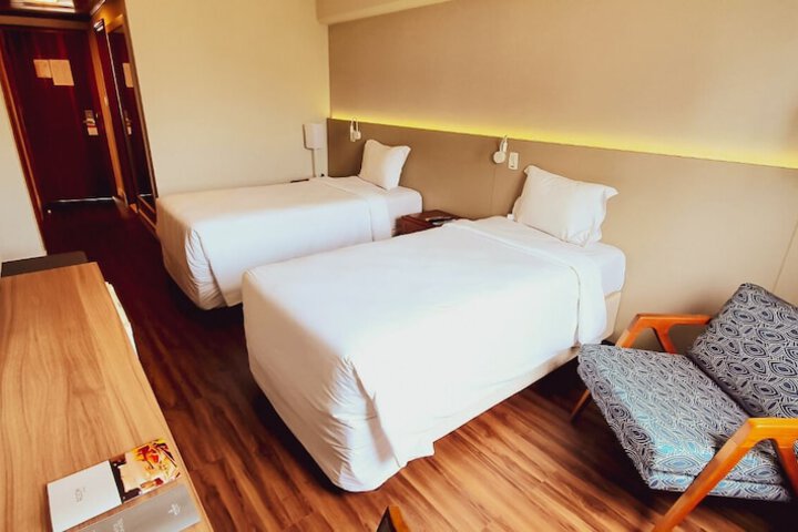 Room 19 of 60
