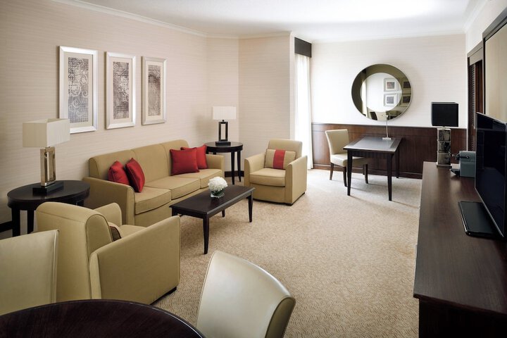 Room 35 of 103
