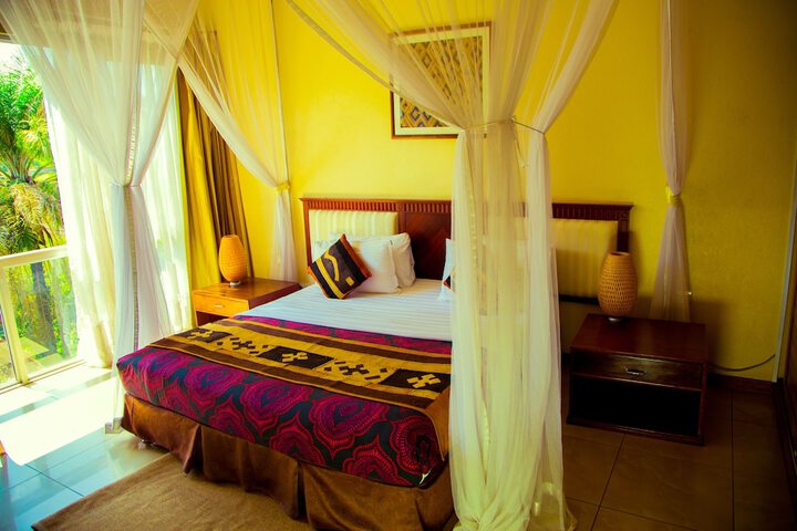 Room 20 of 93