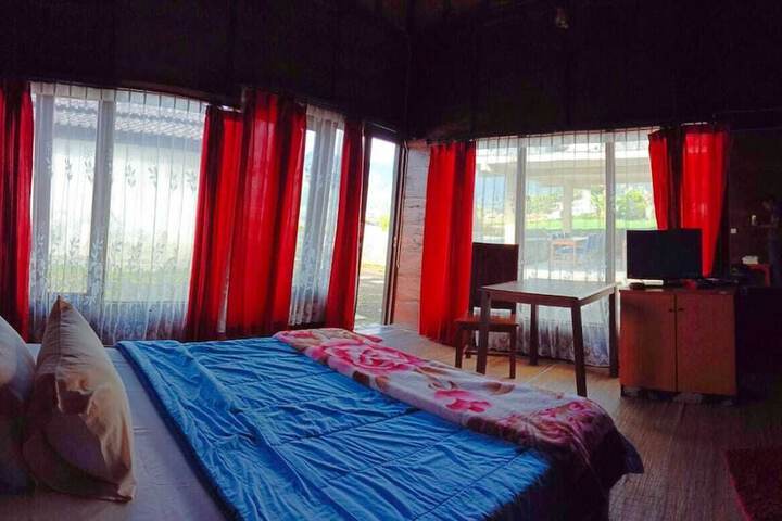 Room 12 of 54
