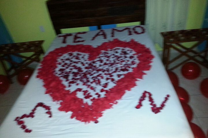 Room 16 of 108
