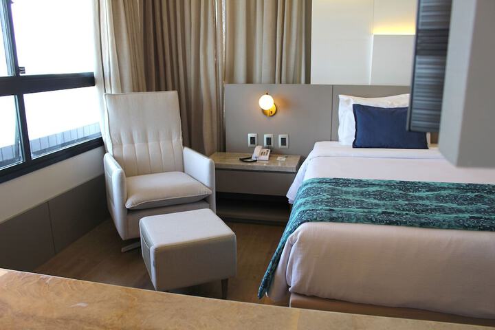 Room 8 of 47