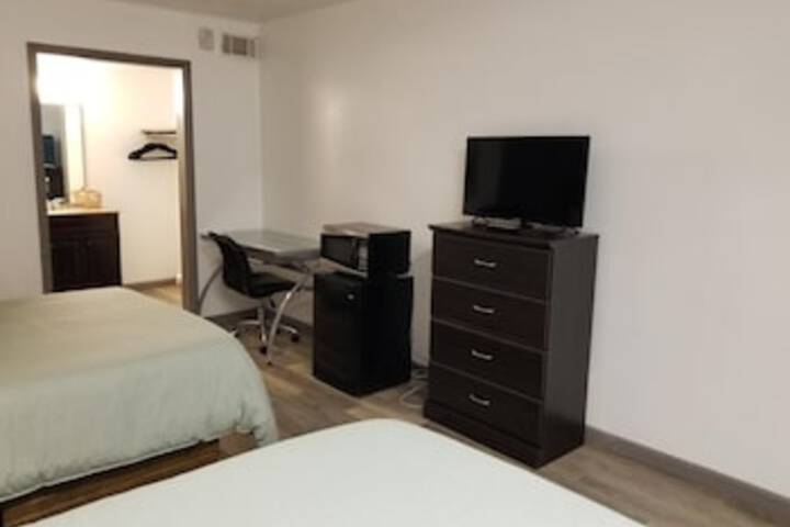 Room 43 of 96
