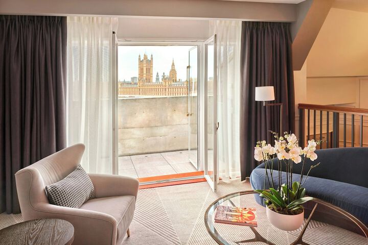Room 47 of 110